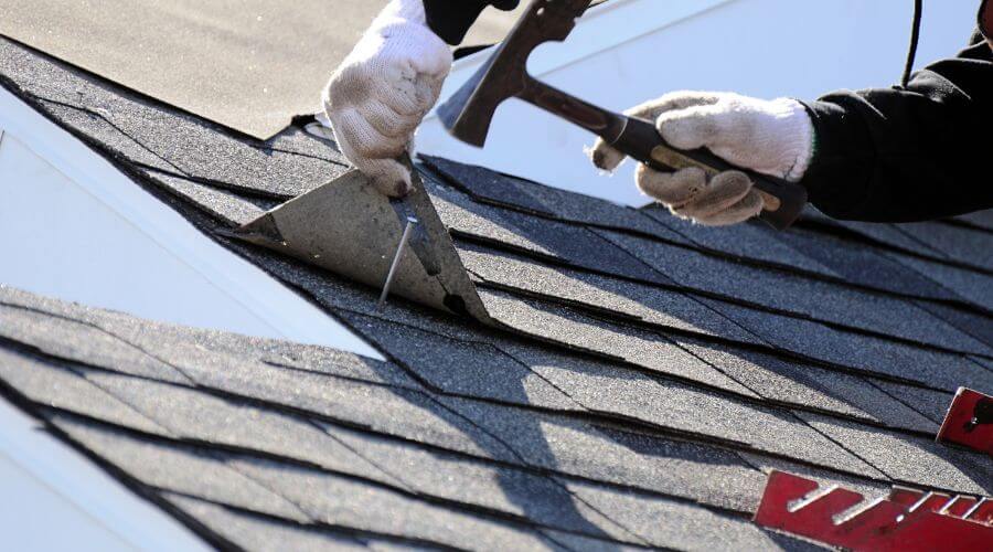Professional gutter cleaning in Bryant, SD